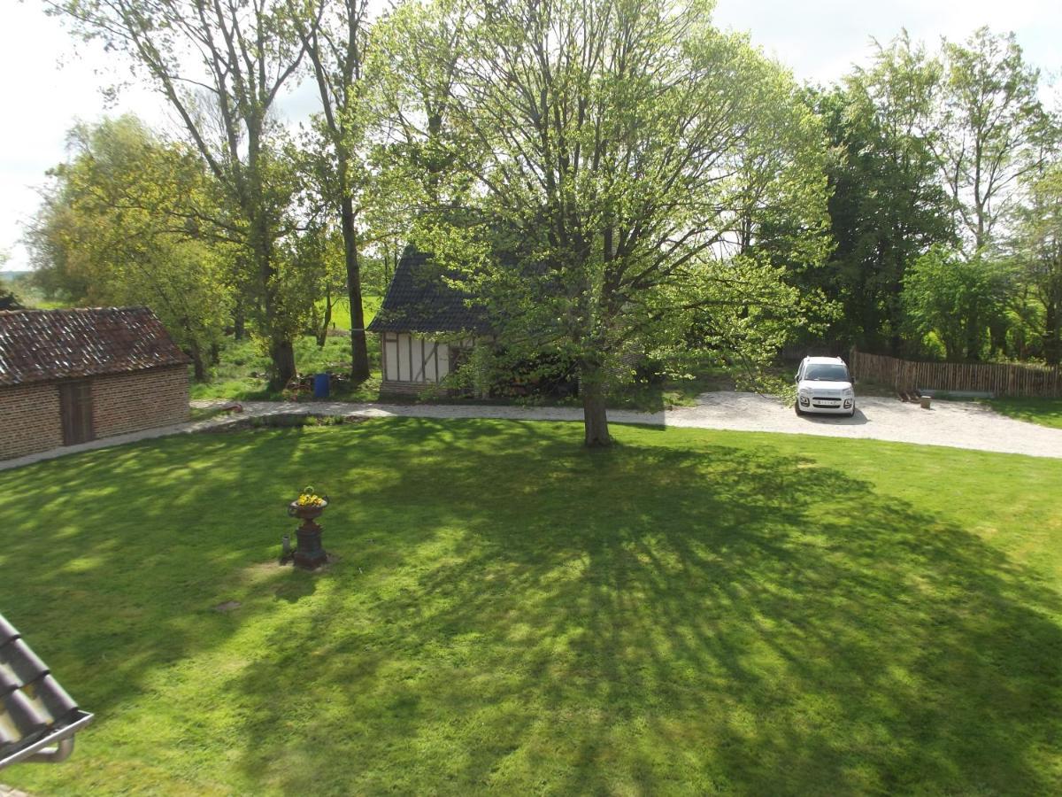 Au Bonheur Frontalier Bed and Breakfast Steenvoorde Eksteriør billede