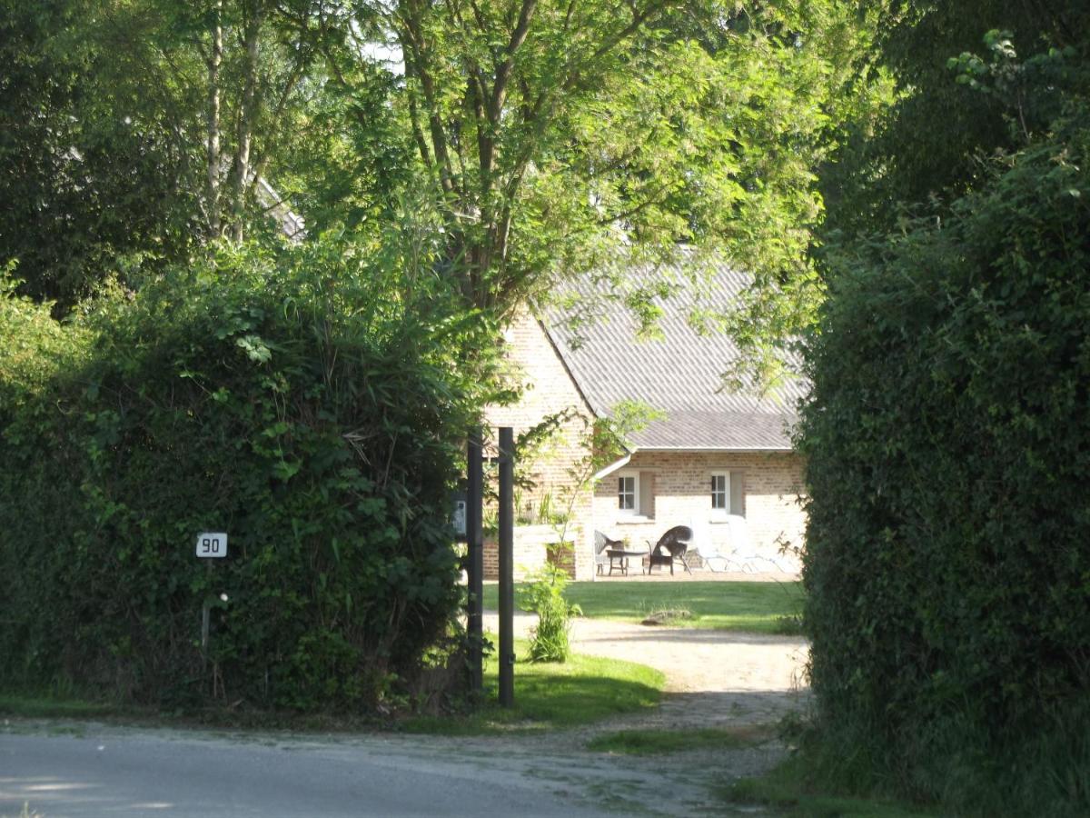 Au Bonheur Frontalier Bed and Breakfast Steenvoorde Eksteriør billede